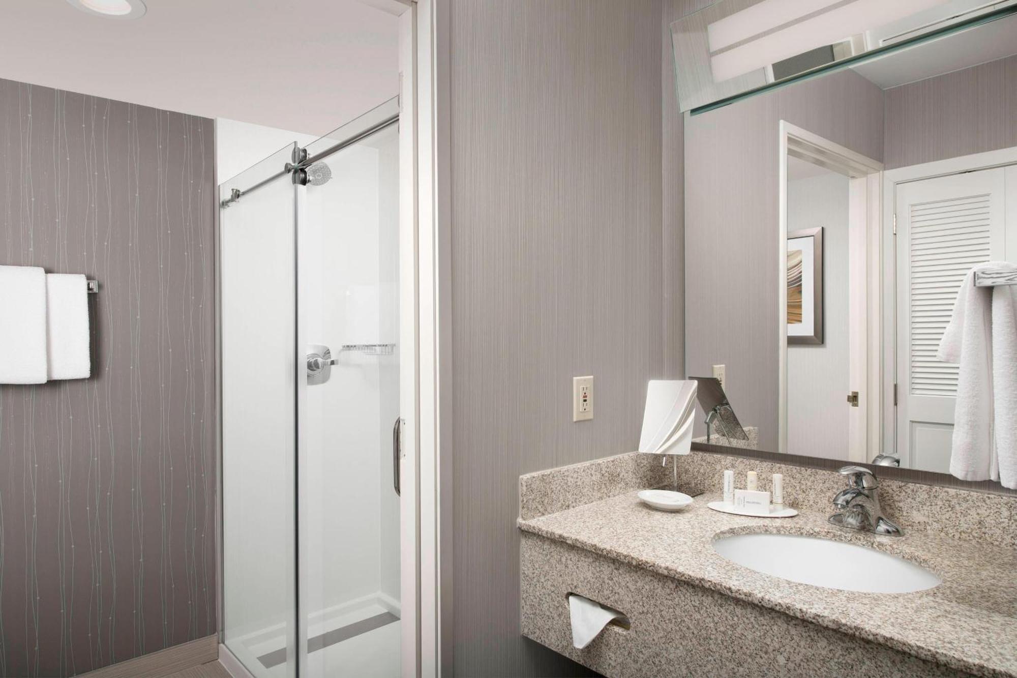 Courtyard By Marriott Portland Hillsboro Hotel Ngoại thất bức ảnh